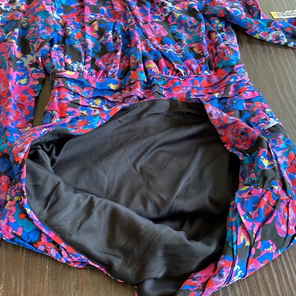 Zara ladies dress made in Morocco in size extra small, gorgeous floral. - Picture 6 of 12